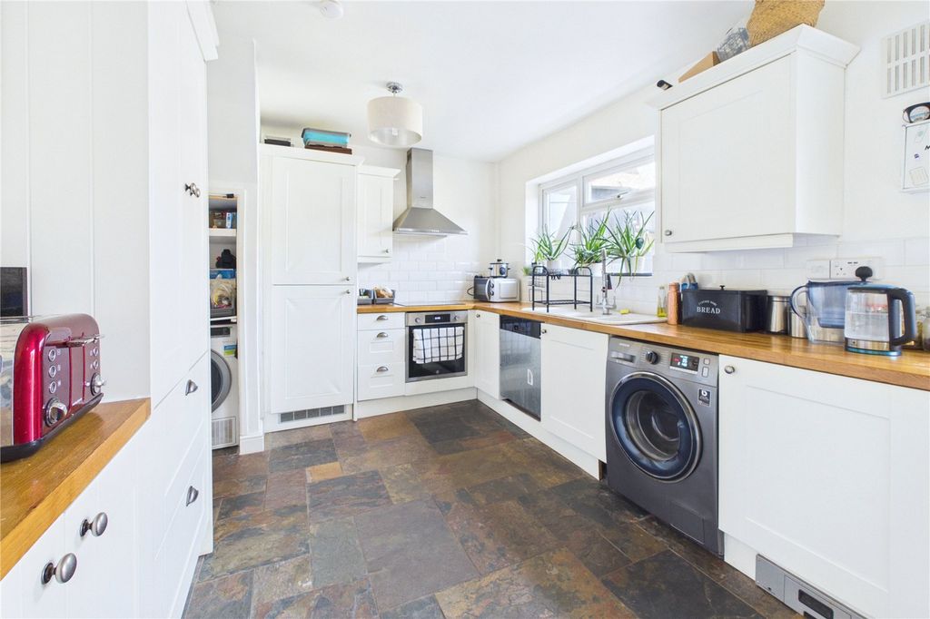 Additional image 5 of 3 bed end terrace house for saleAkers Way, Moredon, Swindon SN2