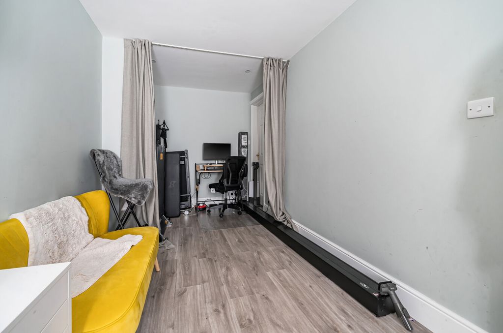 Additional image 10 of 4 bed detached house for saleCressida Chase, Warfield, Bracknell RG42