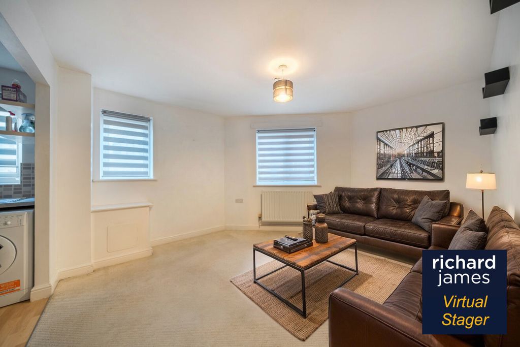 Additional image 4 of 1 bed flat for saleWhitney Street, Swindon SN1