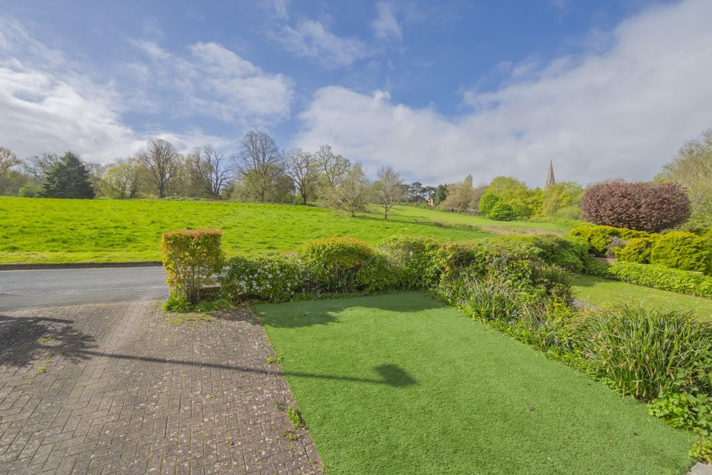 Additional image 20 of 4 bed detached house for saleParklands Road, Swindon SN3