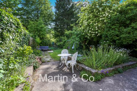 Brambledown Road, Sanderstead, South Croydon, Greater London CR2