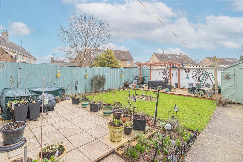 Additional image 13 of 3 bed semi-detached house for saleWoodlea, Colerne, Chippenham SN14
