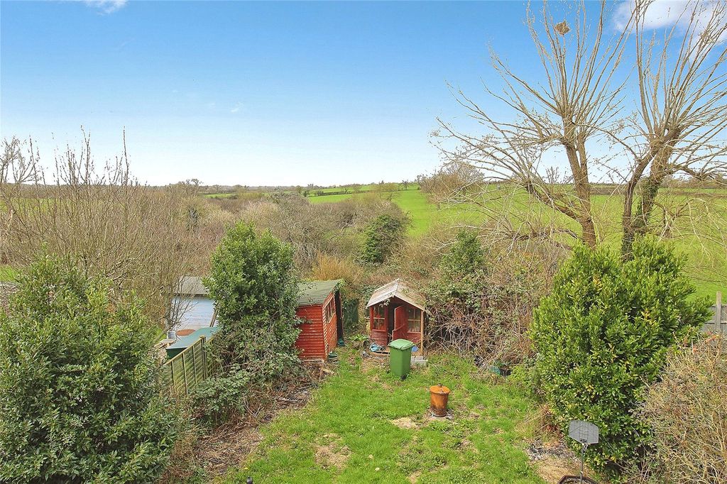 Additional image 2 of 3 bed semi-detached house for saleLambrok Close, Trowbridge BA14