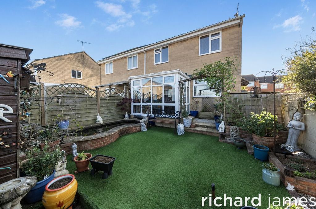 Additional image 11 of 4 bed semi-detached house for saleWestminster Road, Toothill, Swindon SN5