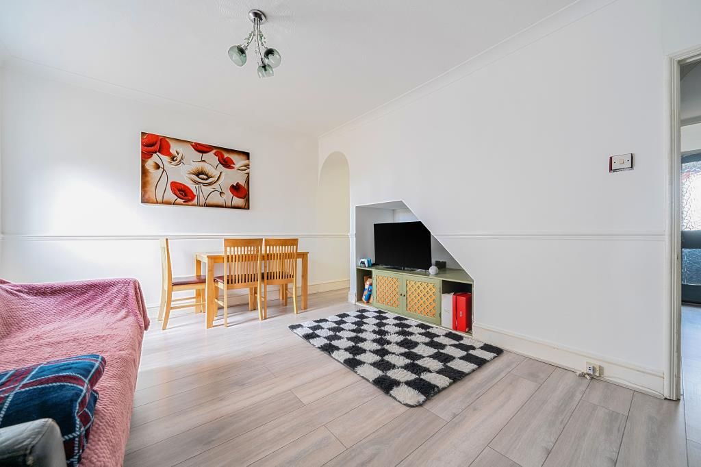 Additional image 3 of 3 bed town house for saleWinifred Street, Old Town, Swindon SN3