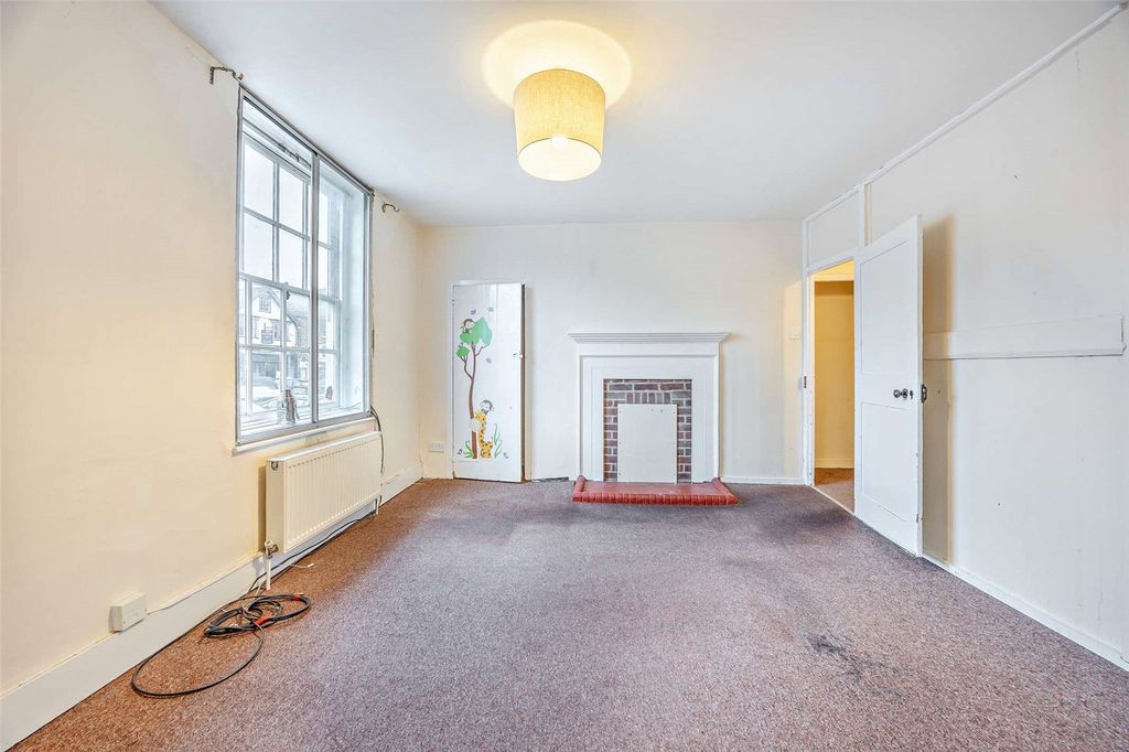 Additional image 3 of 4 bed terraced house for saleHigh Street, Marlborough, Wiltshire SN8