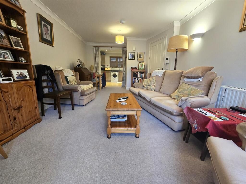 Additional image 4 of 2 bed property for saleMalmesbury Road, Chippenham SN15