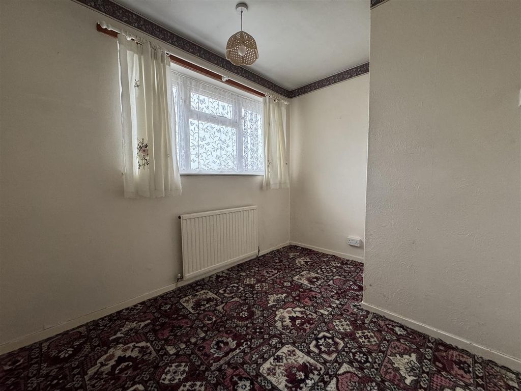 Additional image 12 of 3 bed terraced house for saleCarstairs Avenue, Swindon SN3
