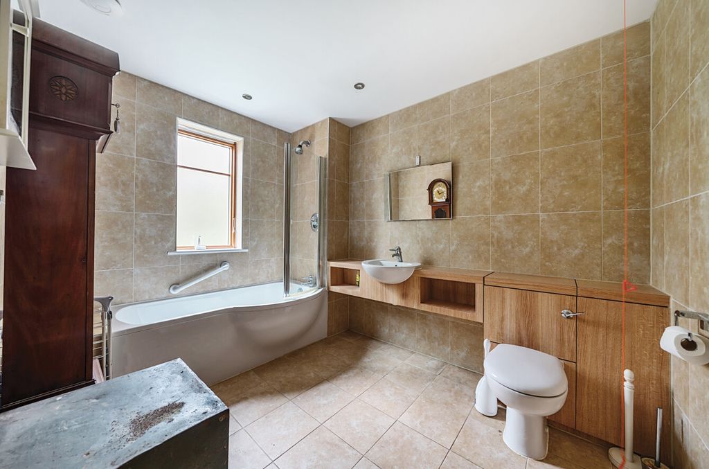 Additional image 7 of 2 bed flat for saleSalisbury Road, Sherfield English, Romsey, Hampshire SO51