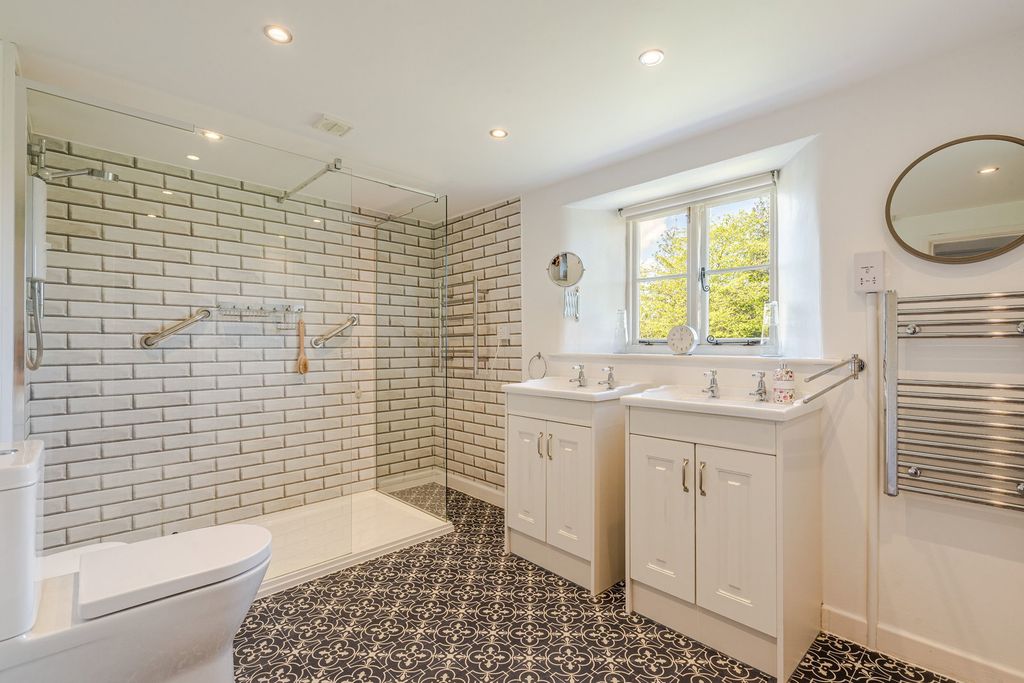 Additional image 9 of 3 bed terraced house for saleNewlands Green, Kington Langley, Chippenham SN15