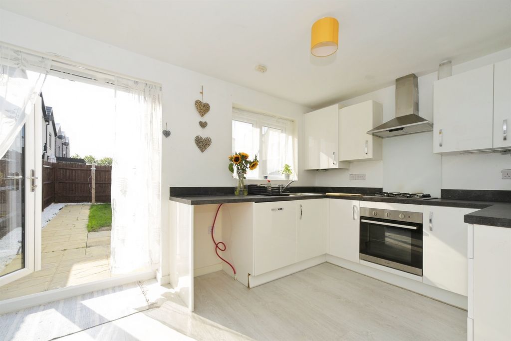 Additional image 3 of 3 bed semi-detached house for saleCrampton Road, Swindon SN3