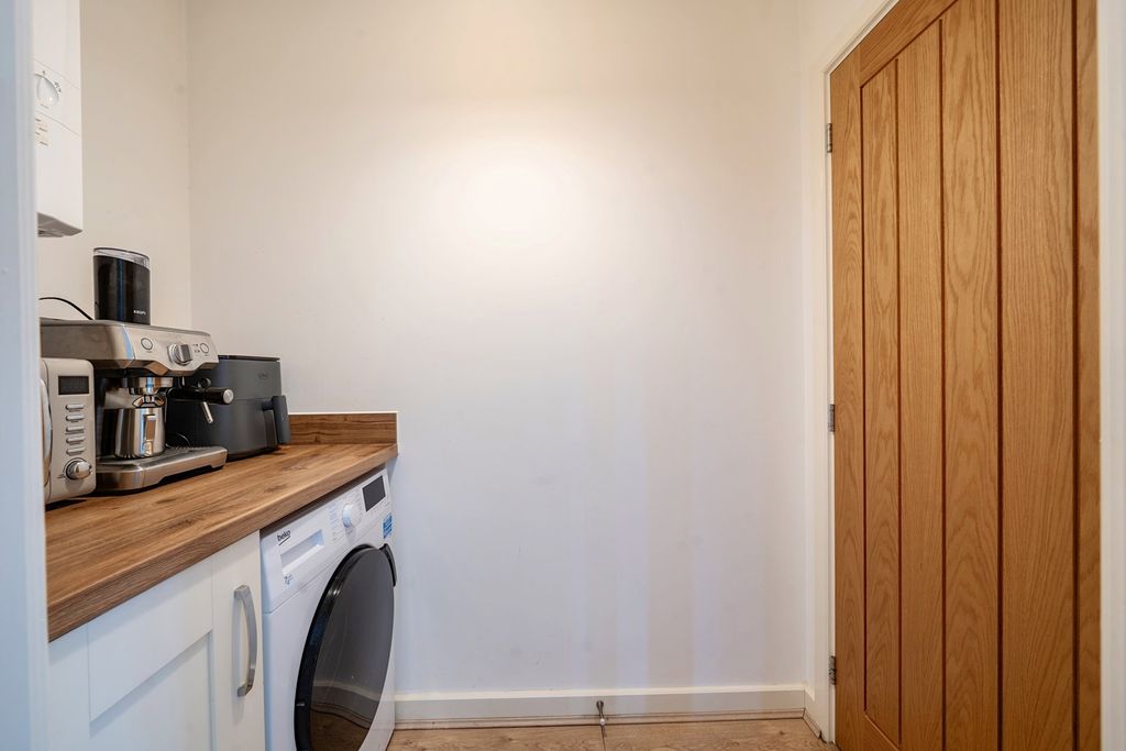 Additional image 9 of 3 bed semi-detached house for saleDeere Avenue, Chippenham SN14
