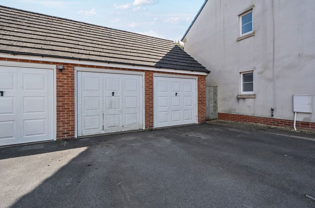Additional image 11 of 3 bed terraced house for saleJohn Alder Close, Chiseldon, Swindon SN4