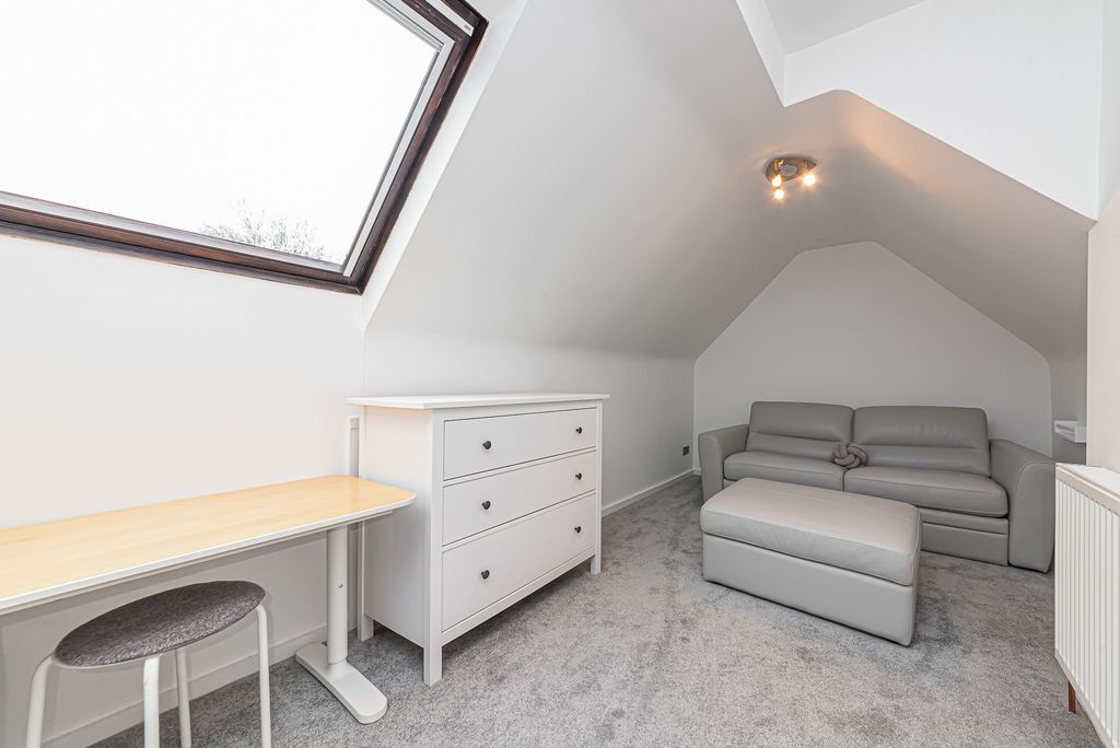 Additional image 17 of 5 bed detached house for saleWalton Drive, Ascot SL5