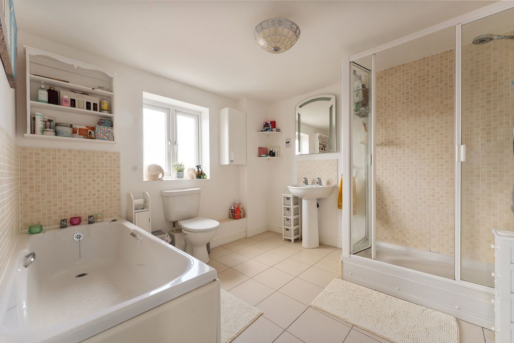 Additional image 12 of 4 bed town house for saleOsmund Walk, Old Sarum, Salisbury SP4