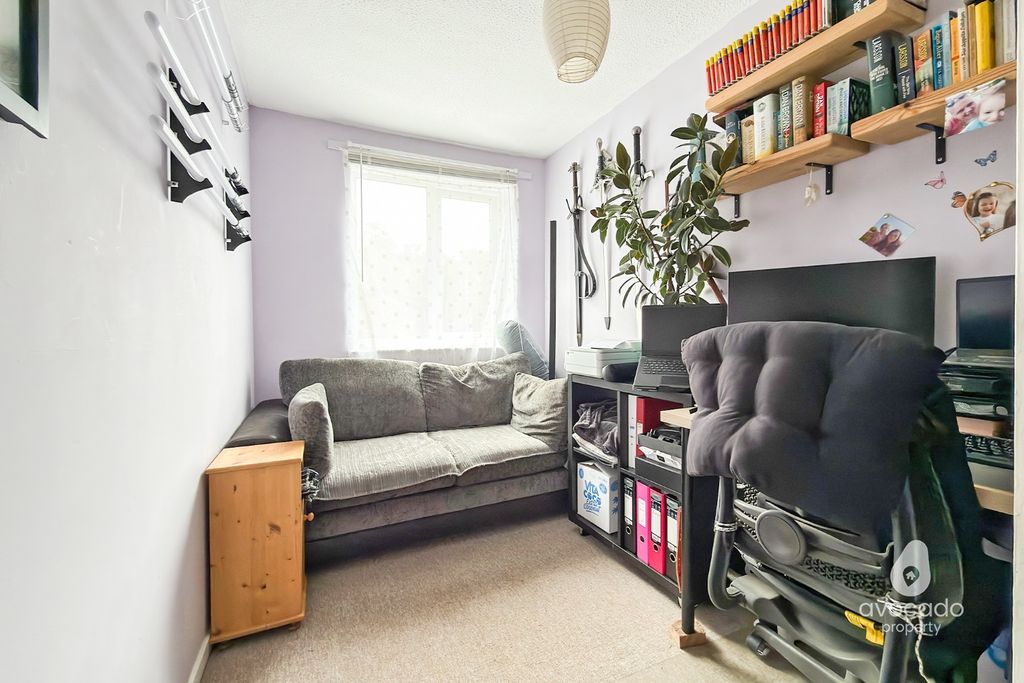 Additional image 8 of 3 bed end terrace house for saleNaseby, Bracknell RG12