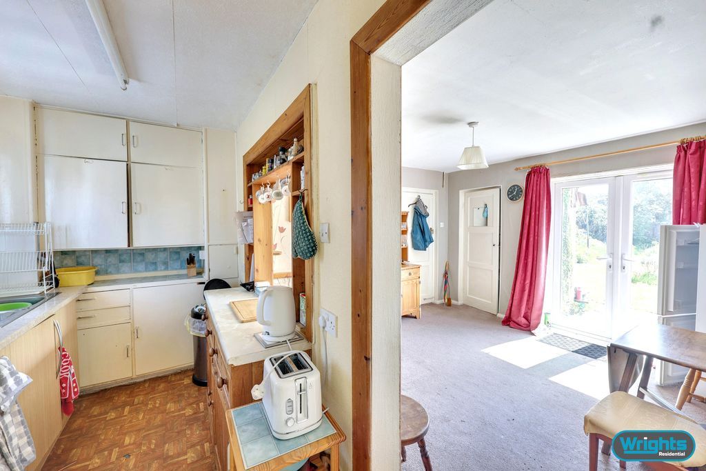 Additional image 5 of 3 bed semi-detached house for saleManor Road, Trowbridge BA14