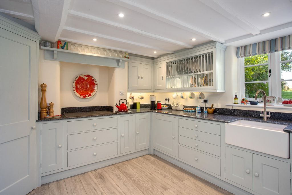 Additional image 5 of 3 bed end terrace house for saleHigh Street, Little Bedwyn, Marlborough, Wiltshire SN8