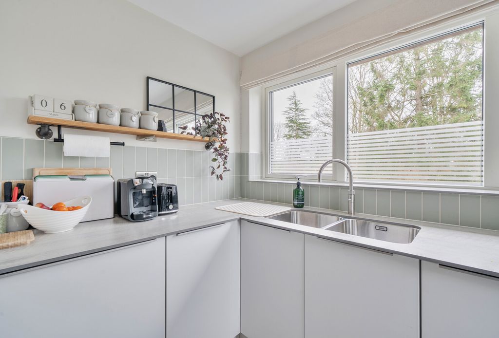 Additional image 8 of 3 bed flat for saleNorth Road, Combe Down, Bath, Somerset BA2