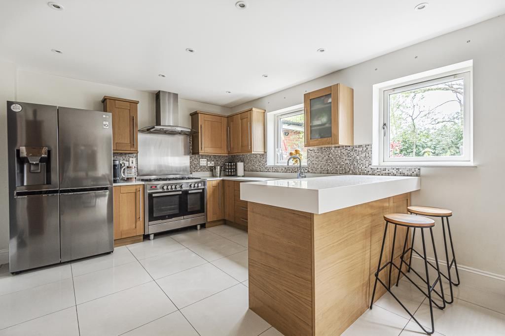 Additional image 4 of 5 bed detached house for saleBracknell, Berkshire RG12