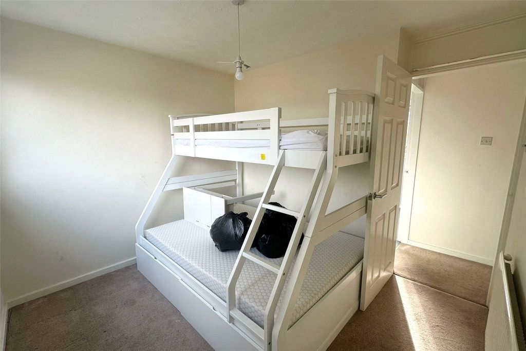 Additional image 5 of 3 bed terraced house for saleWheatley, Bracknell, Berkshire RG12
