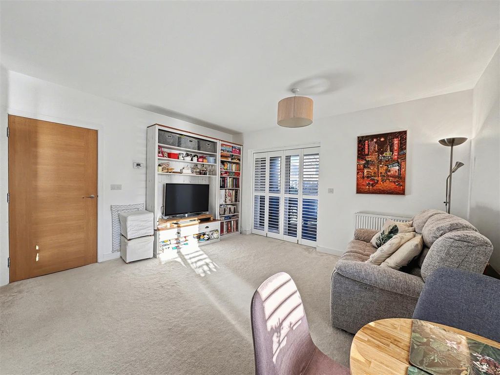 Additional image 6 of 2 bed flat for saleMulberry Way, Bath BA2