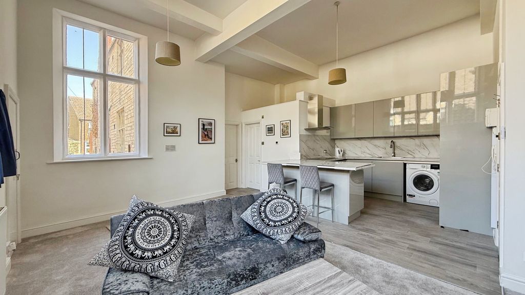Additional image 6 of 1 bed flat for saleChurch Street, Trowbridge BA14