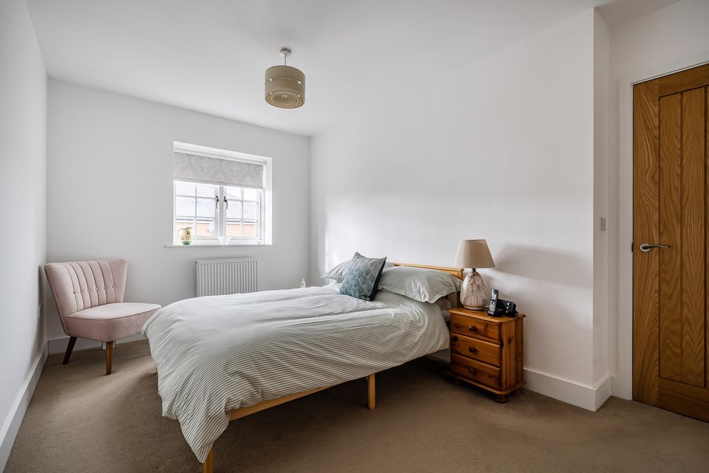 Additional image 6 of 3 bed semi-detached house for saleWordsworth Way, Devizes SN10