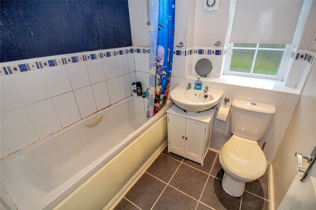 Additional image 12 of 4 bed semi-detached house for saleCharmind Walk, Winterbourne Road, Swindon, Wiltshire SN25