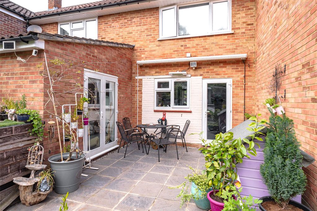 Additional image 15 of 4 bed detached house for saleBullbrook Drive, Bracknell, Berkshire RG12