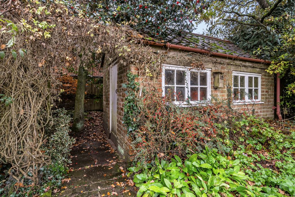 Additional image 4 of 4 bed detached house for saleLockeridge, Marlborough SN8