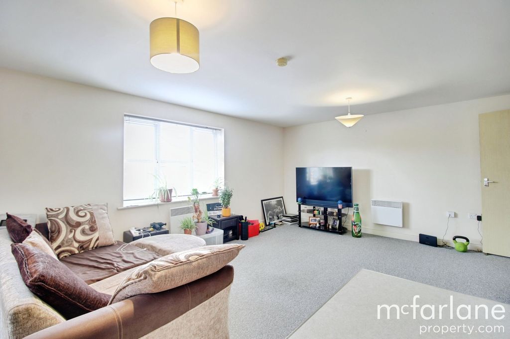 Additional image 4 of 1 bed flat for saleThomas Edward Coard Building, Cricklade Road SN2