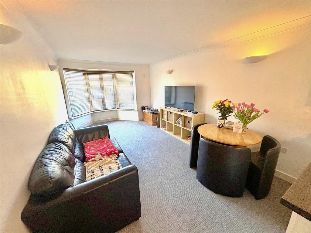 Additional image 4 of 2 bed flat for saleMazurek Way, Haydon End, Swindon SN25