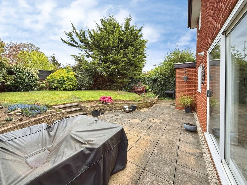Additional image 18 of 4 bed detached house for saleWoodford Green, Bracknell, Berkshire RG12