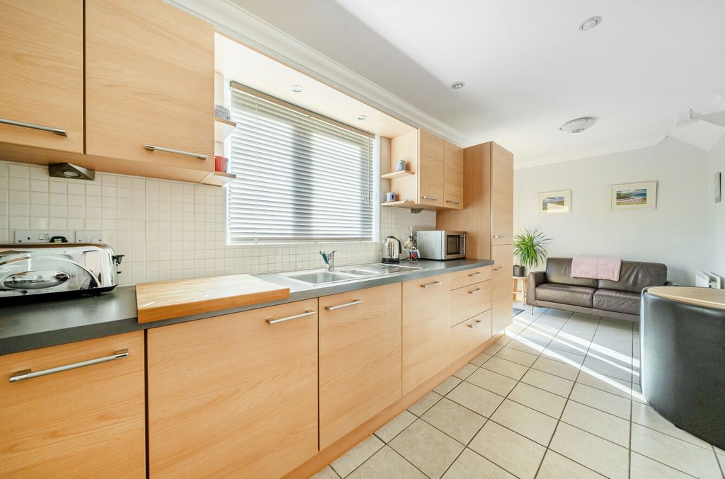 Additional image 19 of 4 bed detached house for saleOkus Road, Old Town, Swindon SN1