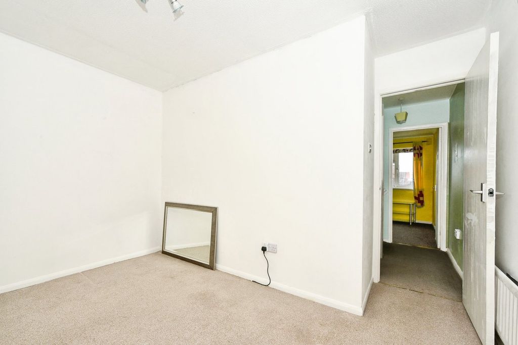 Additional image 11 of 2 bed terraced house for saleWorsley Road, Freshbrook, Swindon SN5