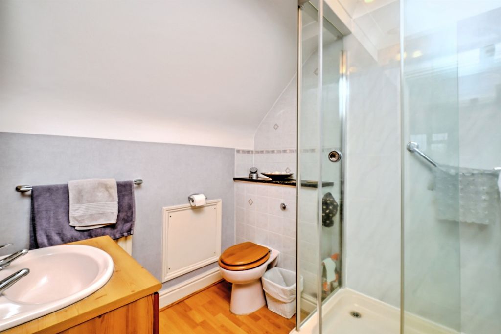 Additional image 11 of 3 bed detached house for saleGlenfield Close, Winterslow, Salisbury SP5