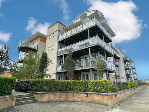 Hawkeswood Road, Southampton SO18