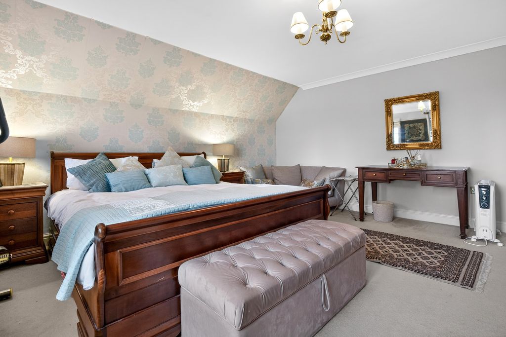Additional image 12 of 4 bed detached house for saleMartins Rise, Whiteparish, Salisbury SP5