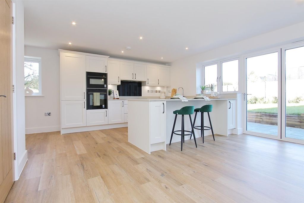 Additional image 2 of 4 bed detached house for saleWitt Road, Winterslow, Salisbury SP5
