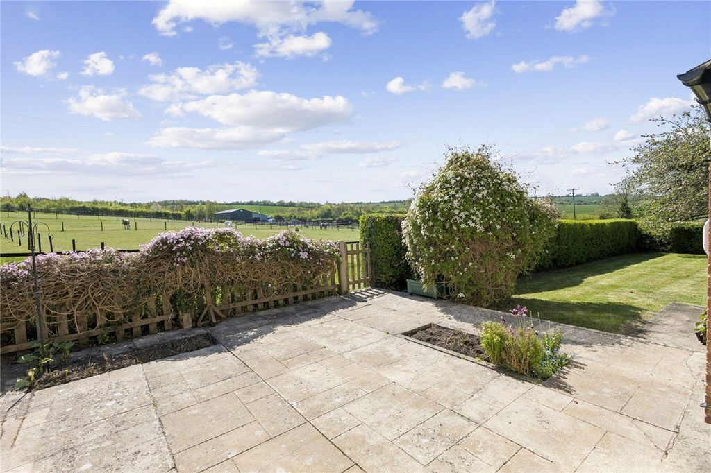 Additional image 17 of 4 bed semi-detached house for saleHinton Parva, Swindon, Wiltshire SN4