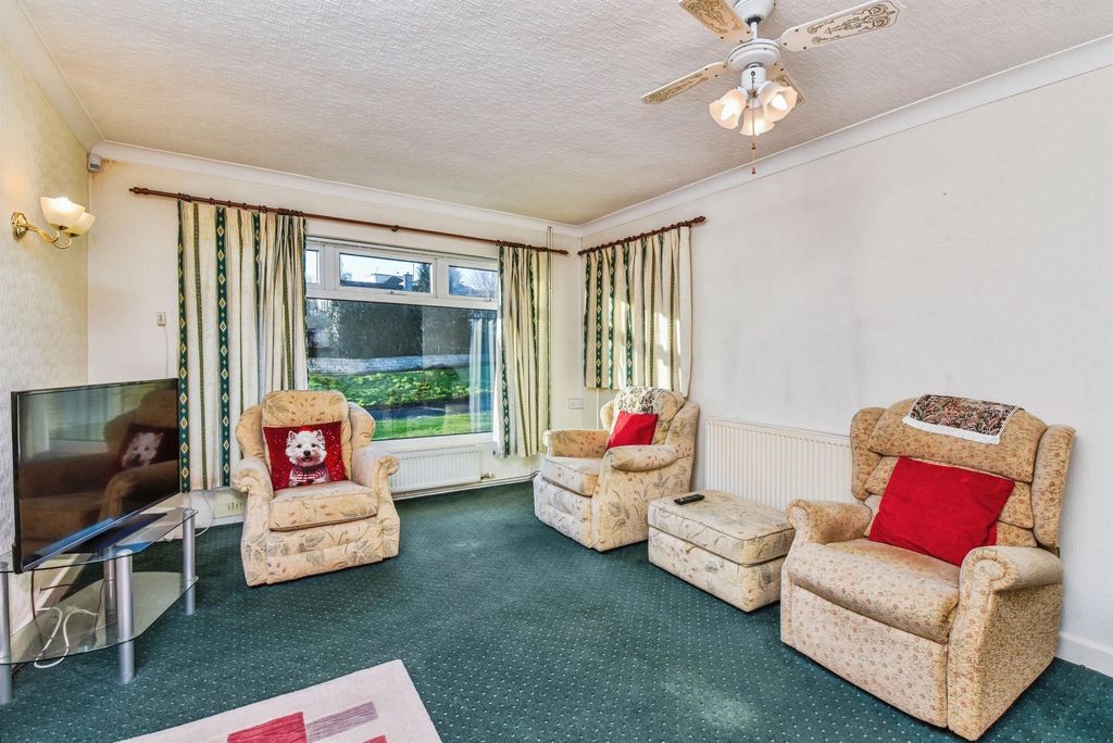 Additional image 7 of 3 bed detached bungalow for saleBrookwell Close, Chippenham SN15