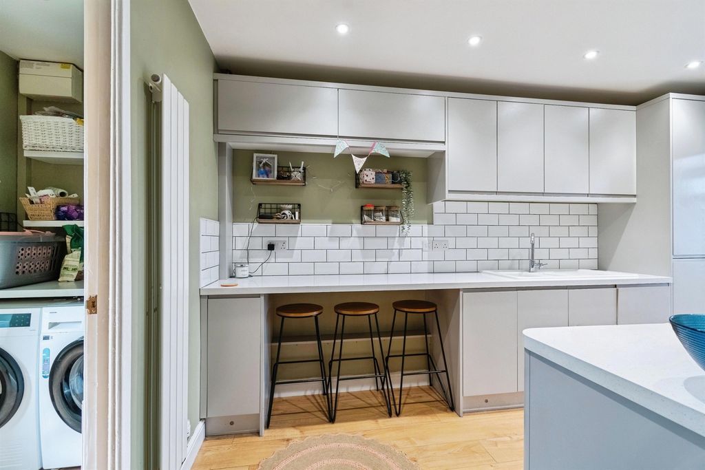 Additional image 9 of 3 bed terraced house for salePinewood Way, North Colerne, Chippenham SN14