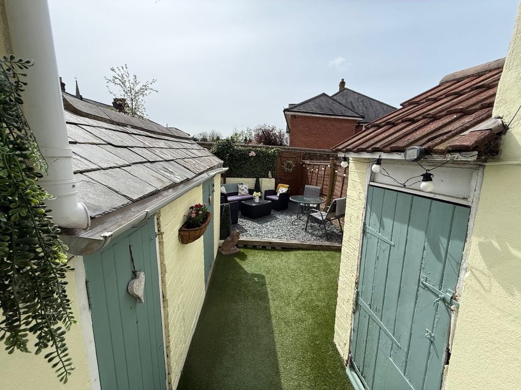 Additional image 19 of 2 bed terraced house for saleTollgate Road, Salisbury SP1