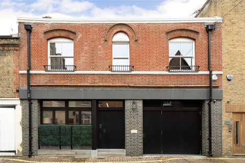 Weymouth Mews, London W1G