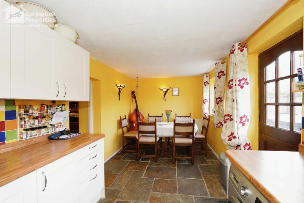 Additional image 5 of 4 bed terraced house for saleMill Street, Calne, Wiltshire SN11