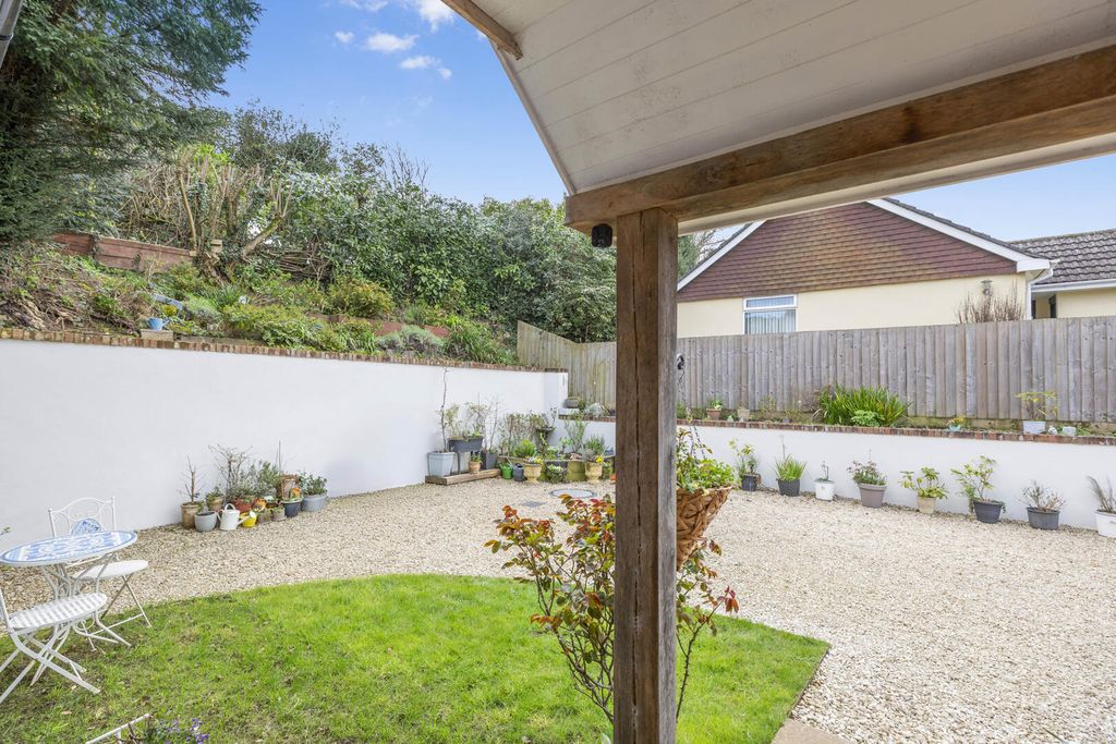 Additional image 4 of 2 bed property for saleSwallowcliffe, Salisbury SP3