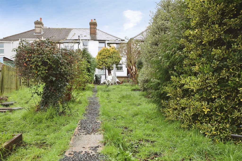 Additional image 12 of 2 bed end terrace house for saleFairview Road, Salisbury SP1