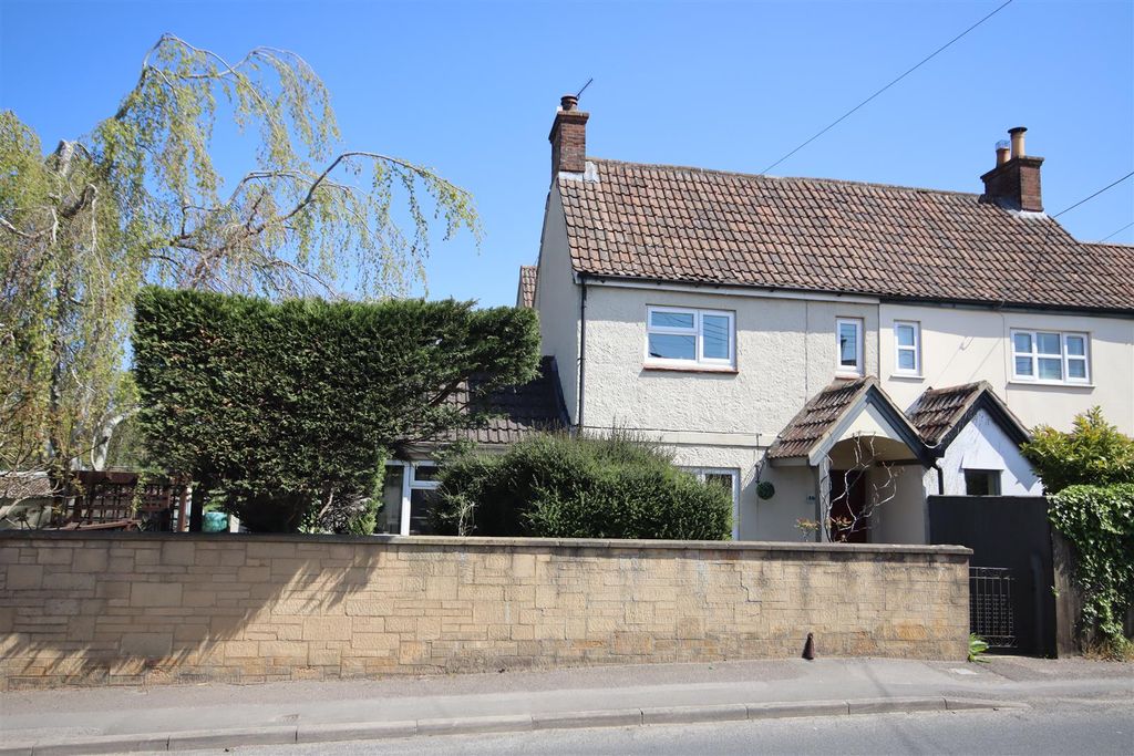 2 bed cottage for saleMalmesbury Road, Chippenham SN15