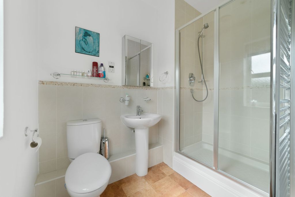 Additional image 6 of 3 bed terraced house for saleHighgrove Avenue, Ascot SL5